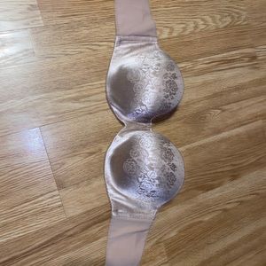 Nude strapless bra